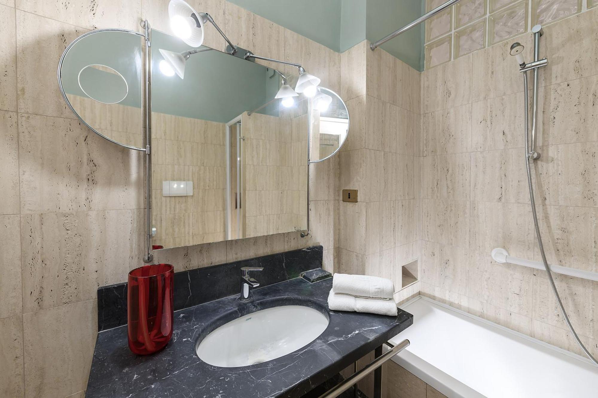 Bernini Al Borgo Apartment Rome Luaran gambar